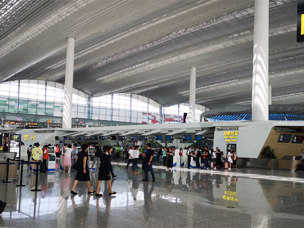 广州白云国际机场二号航站楼集中验证改造项目