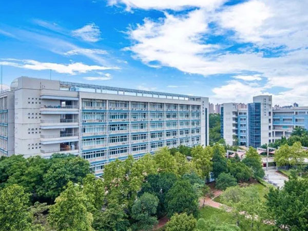 广州大学广园校区教学楼工程